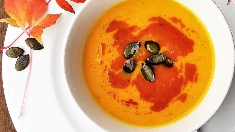 Halloween pumpkin soup